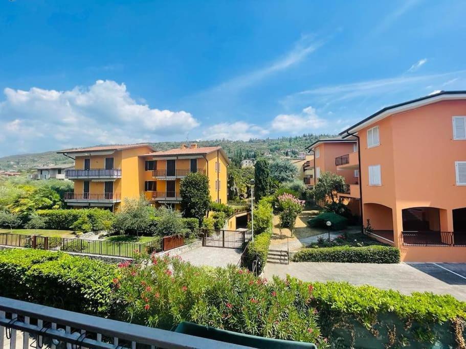 Apartment Al Lago, Torri Del Benaco Exteriör bild
