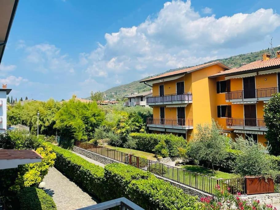 Apartment Al Lago, Torri Del Benaco Exteriör bild